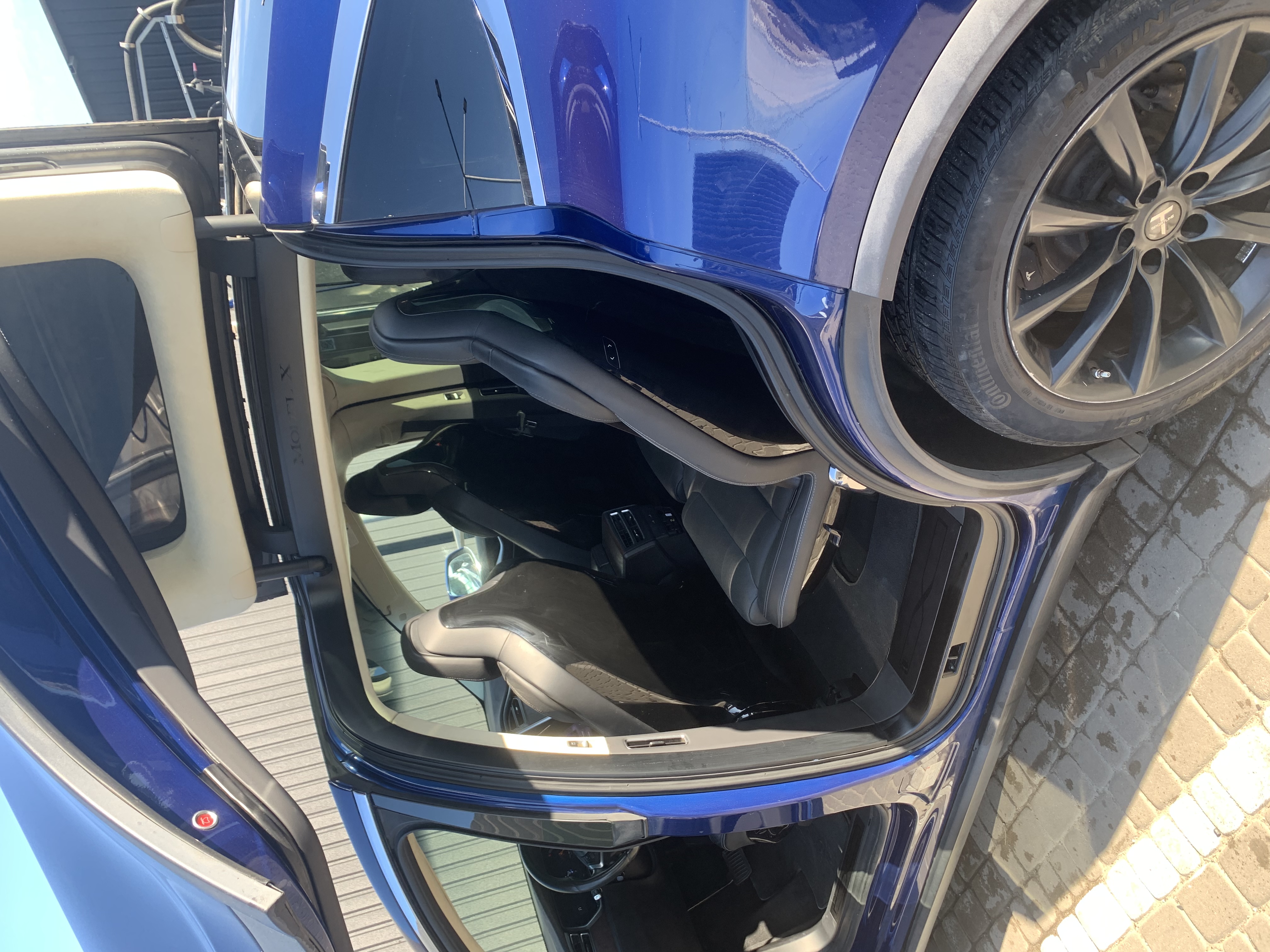 Model X 90D Premium 7