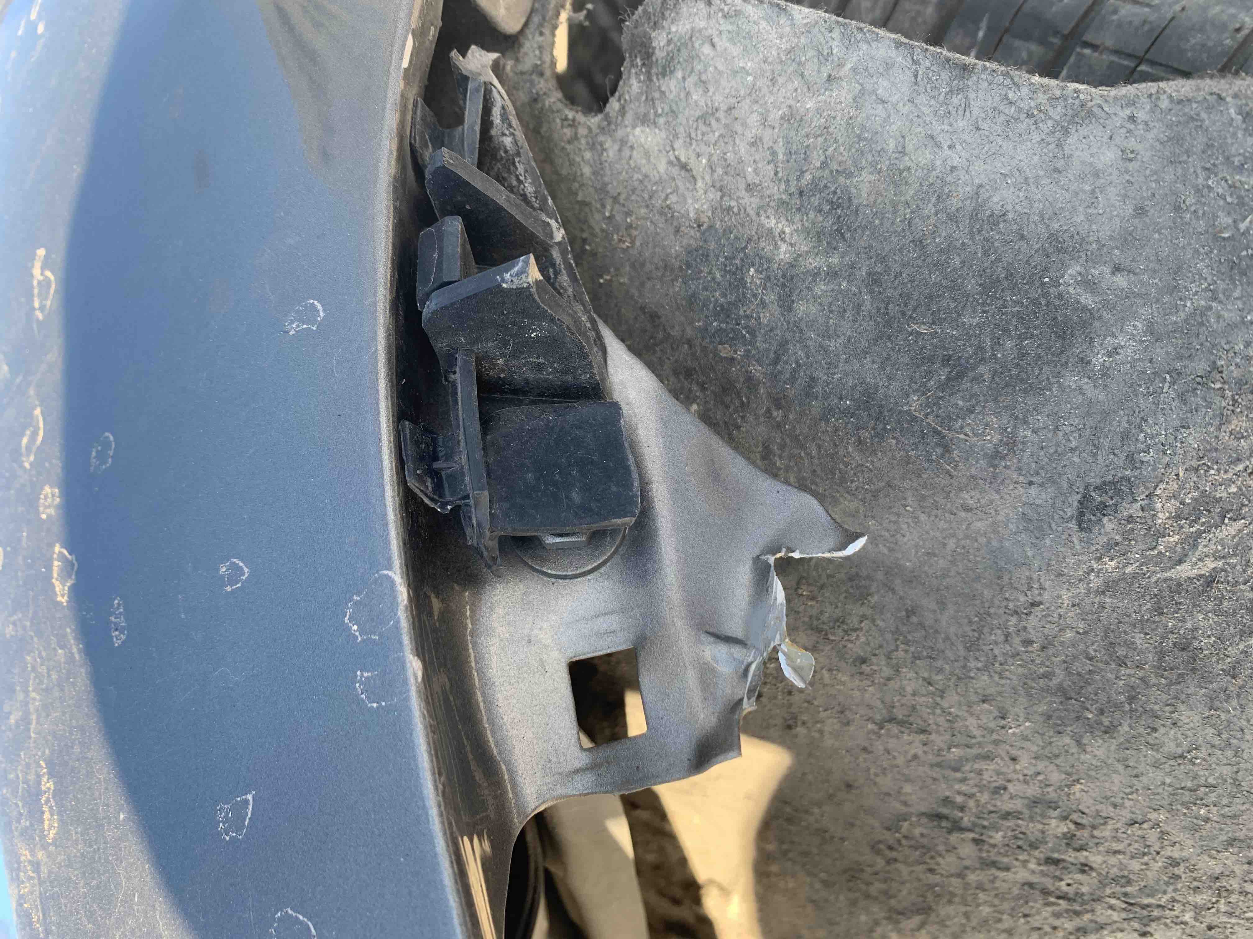 Ліве переднє крило PPTI 3