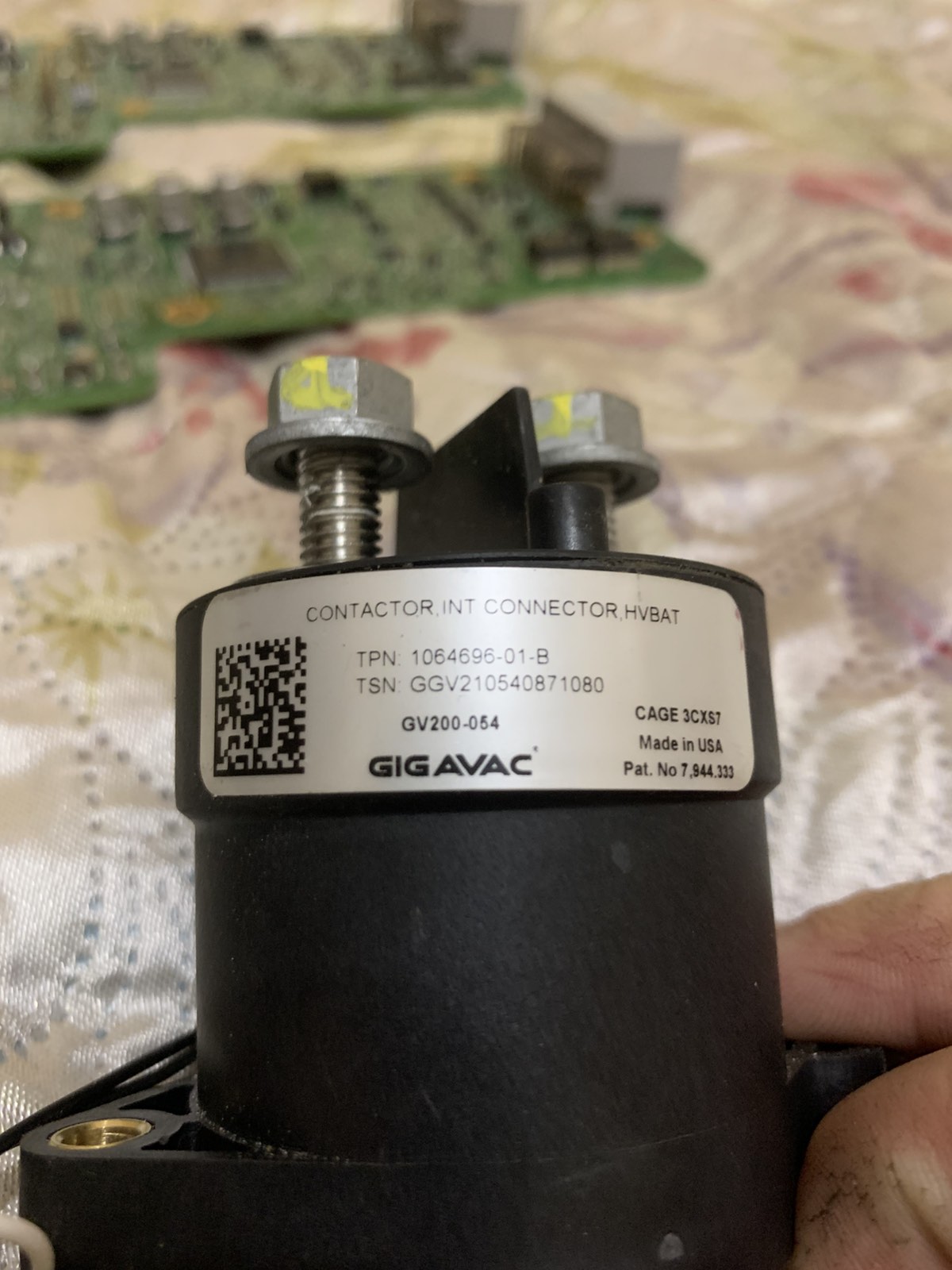 Контактори батареї 2