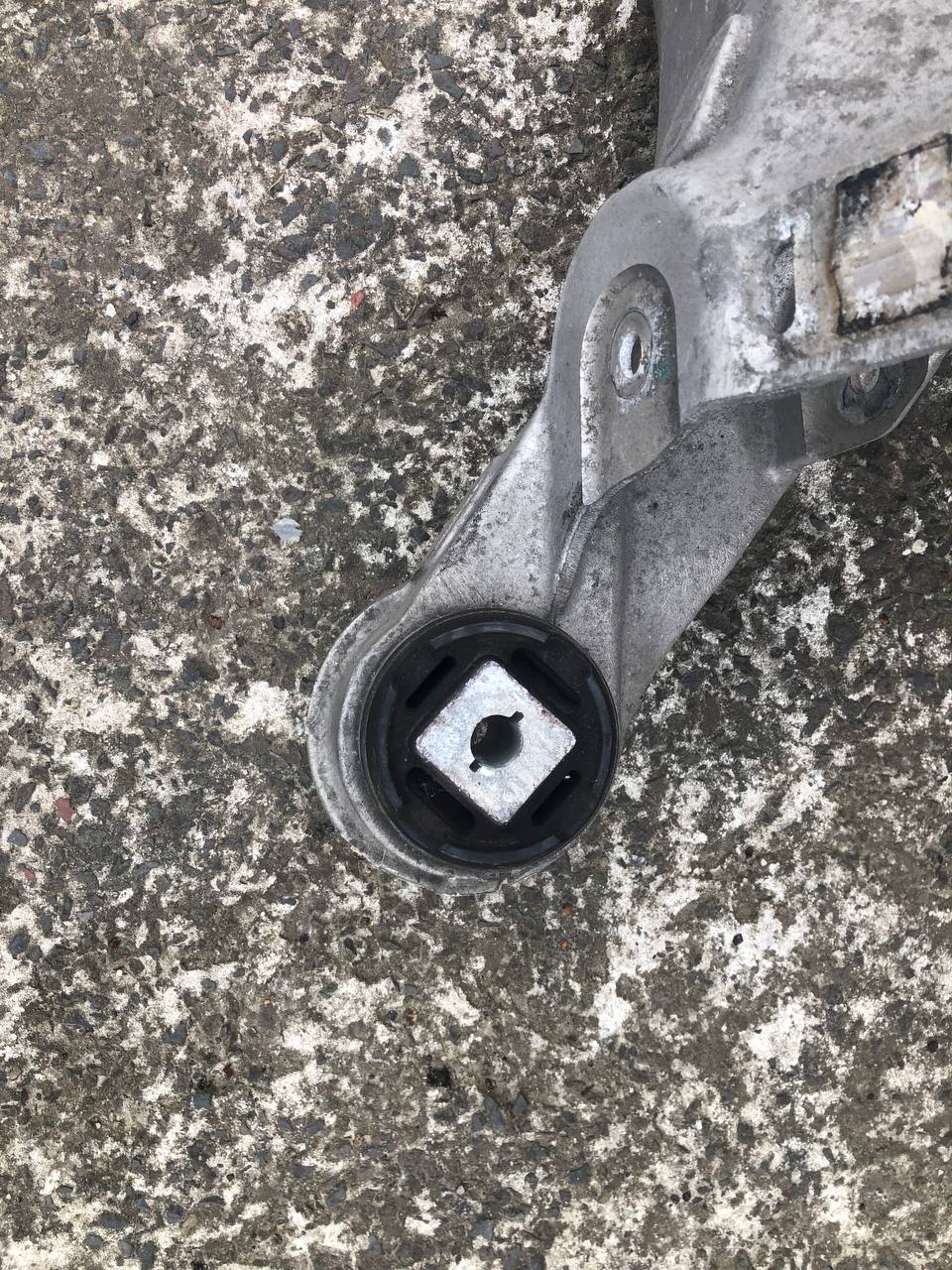 Підрамник задній Tesla Model S AWD RWD 12-20 , 1009826-00-A 5