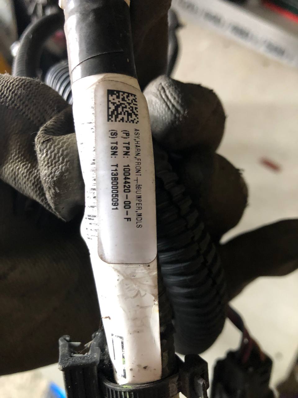 Проводка переднього бампера Tesla Model S 12-15 дорест без парктроніків , 1004420-00-F 4