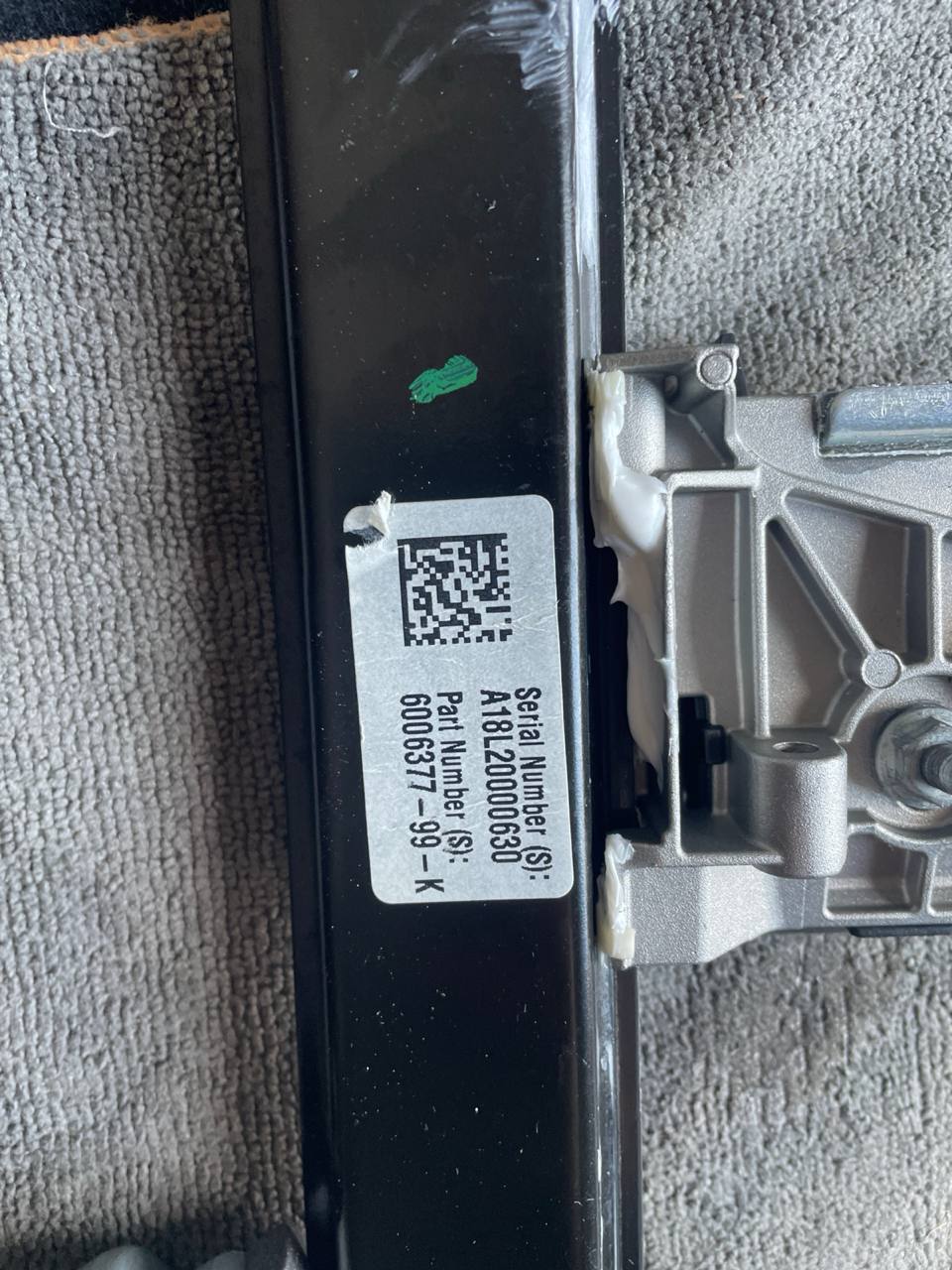 Склопідйомник Tesla S 12-20 задній правий 6006377-99-K 3