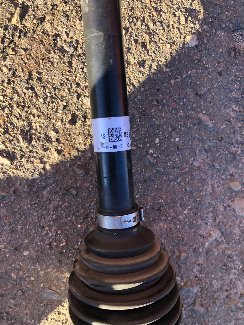 Піввісь Tesla S 16-20 , 4WD права і ліва 1030616-00-B 1030615-00-D 3