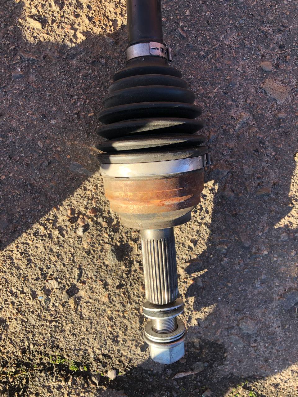 Піввісь Tesla S 16-20 , 4WD права і ліва 1030616-00-B 1030615-00-D 2