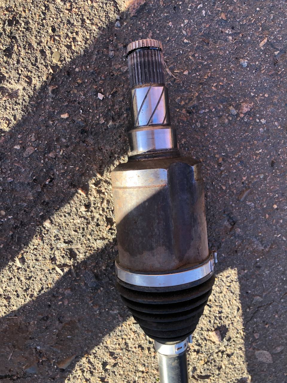 Піввісь Tesla S 16-20 , 4WD права і ліва 1030616-00-B 1030615-00-D 5