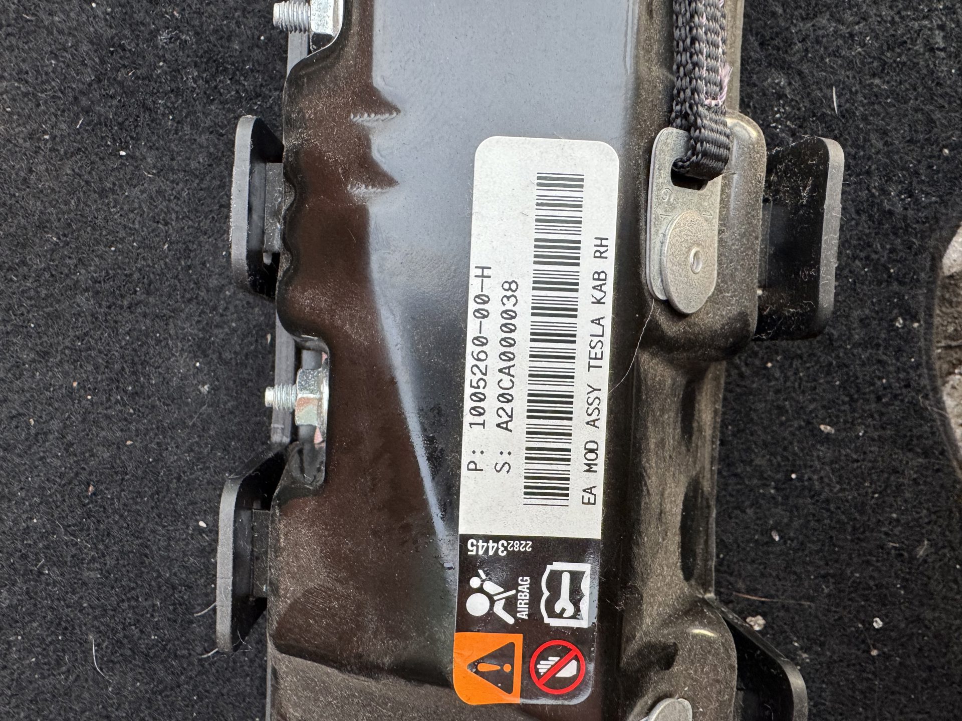 Коліно Тесла s x 4