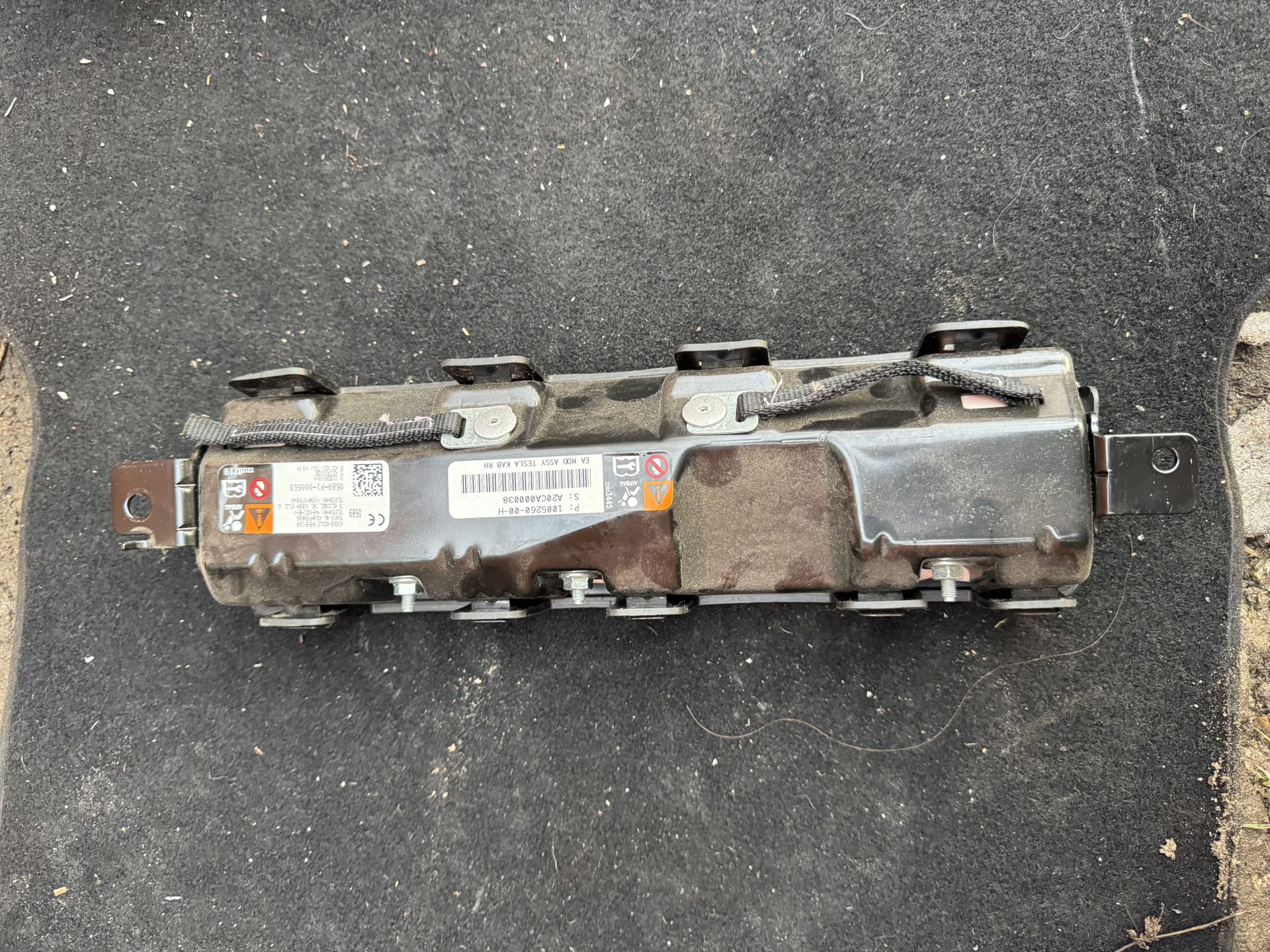 Коліно Тесла s x 3