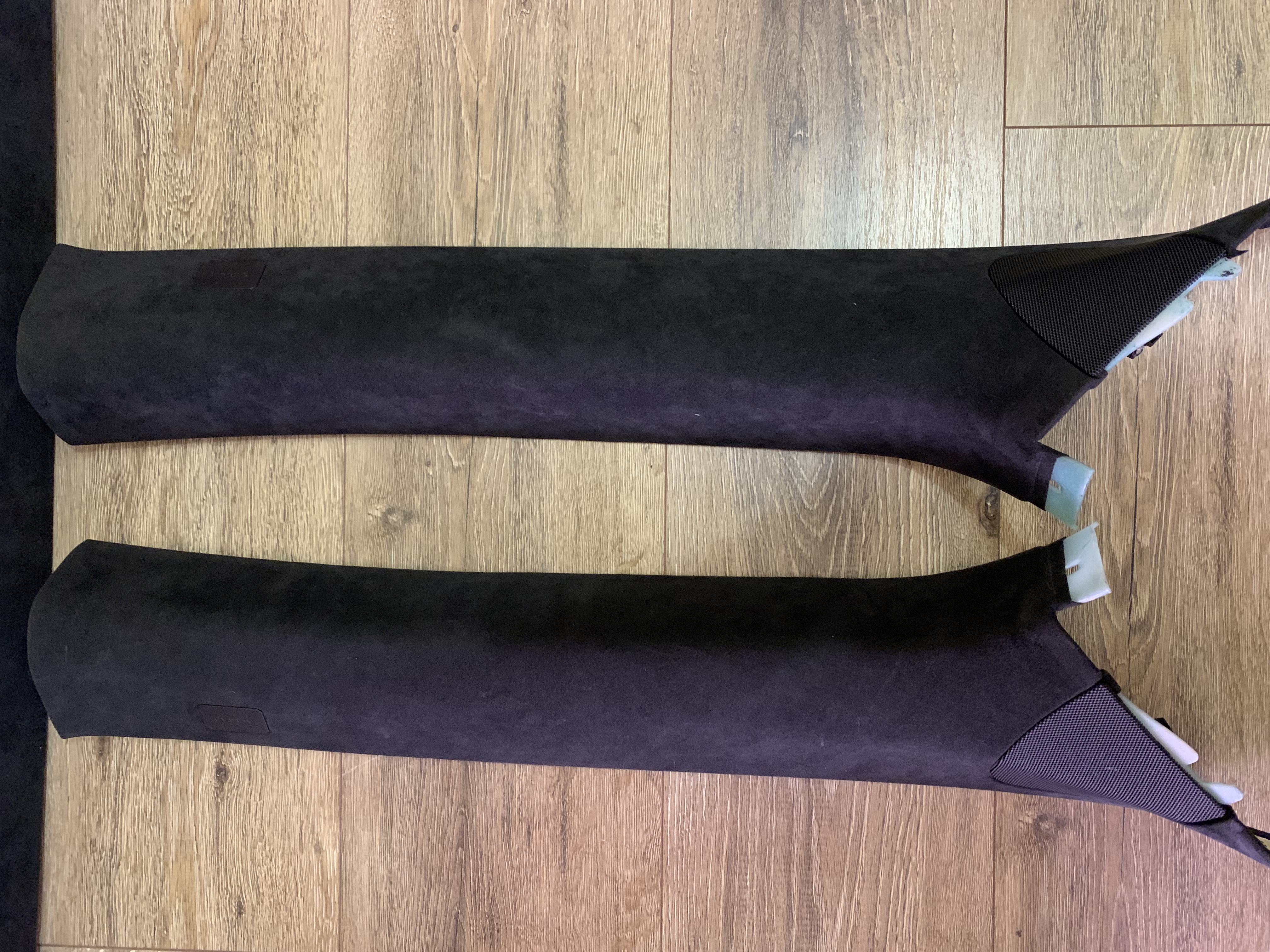 Комплект під панораму чорний алькантара 4