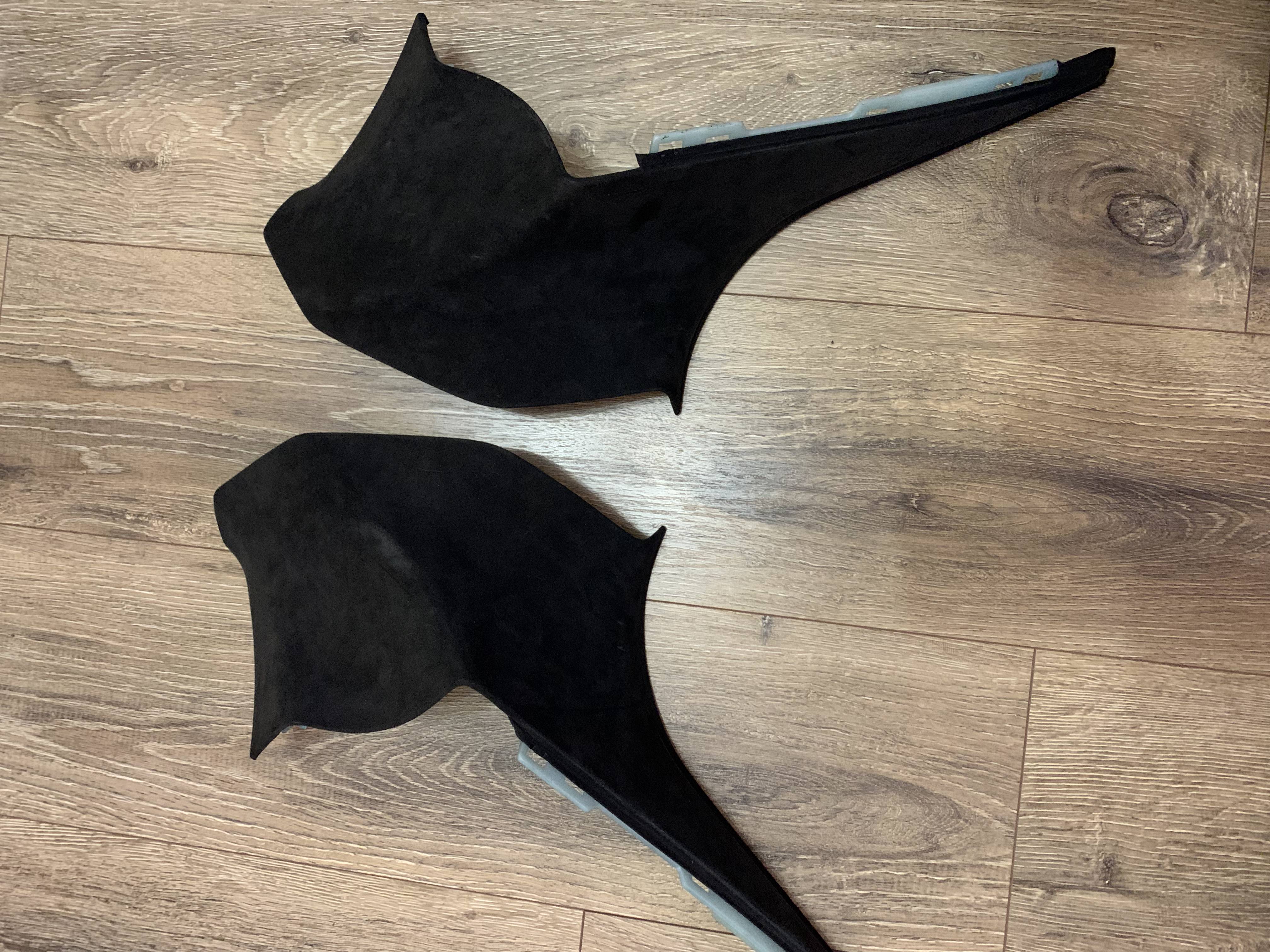 Комплект під панораму чорний алькантара 6