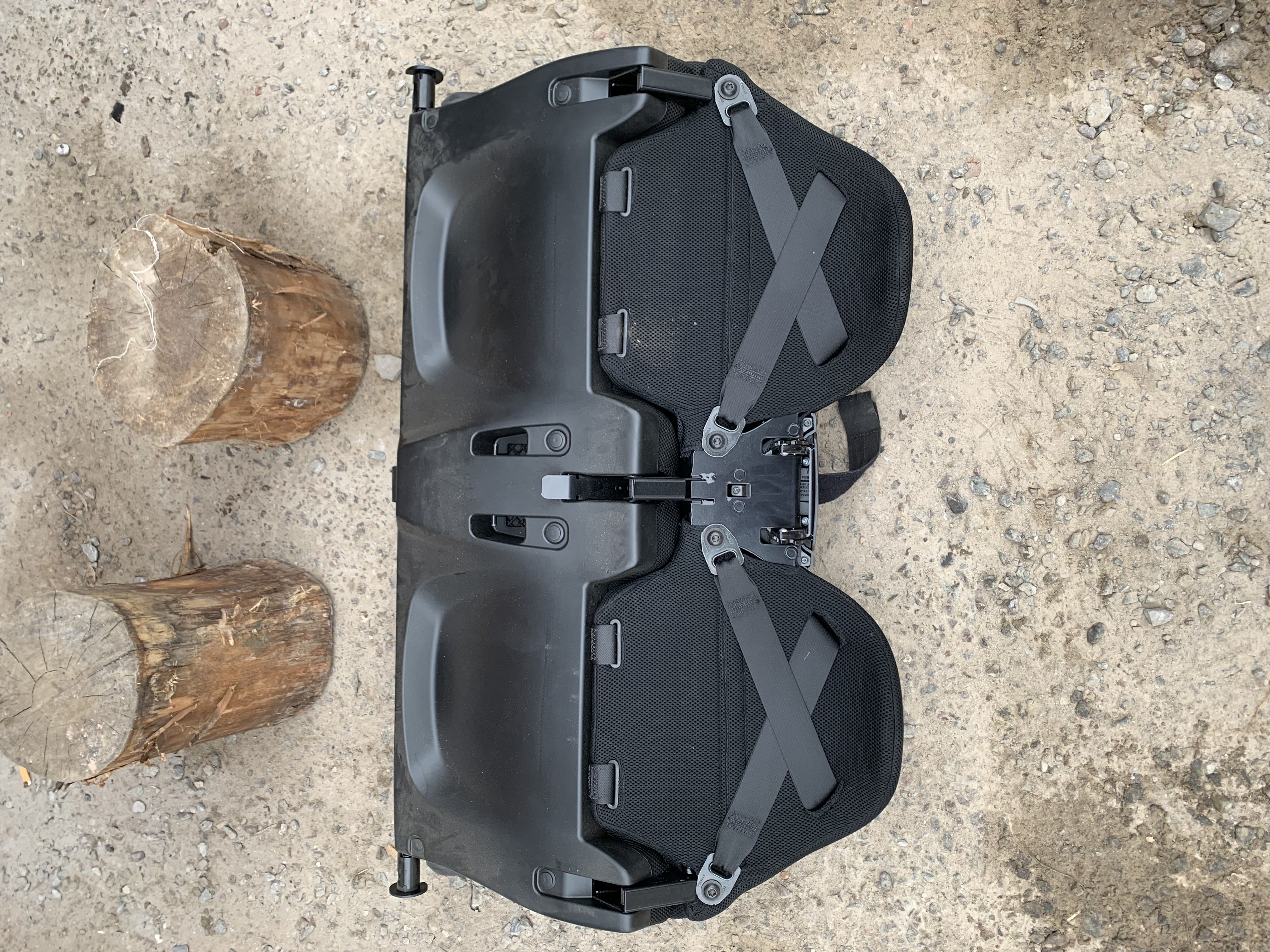 Сидіння 3 ряд дитяче крісло 4