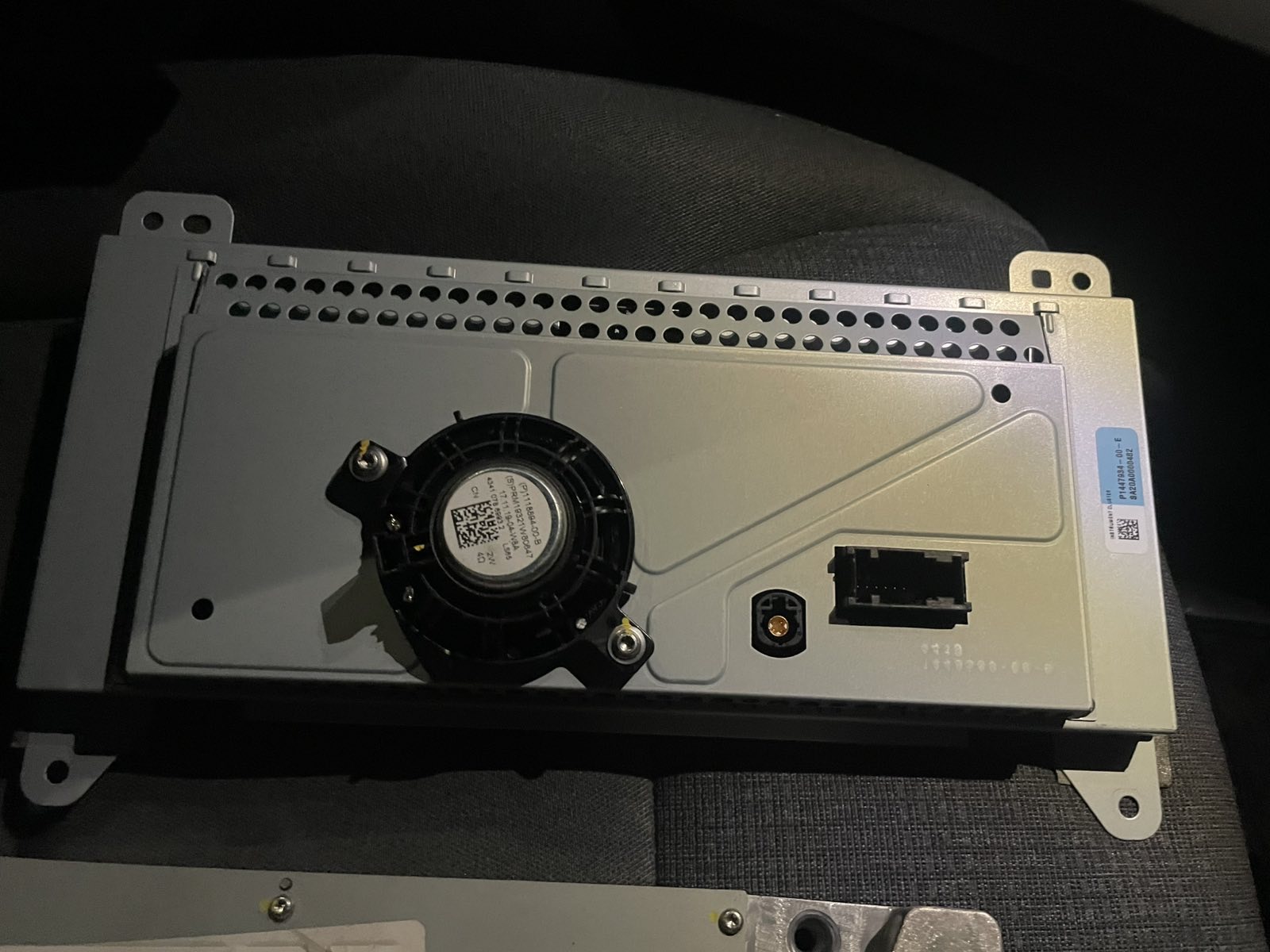 MCU Tesla x s 2019-2020 6